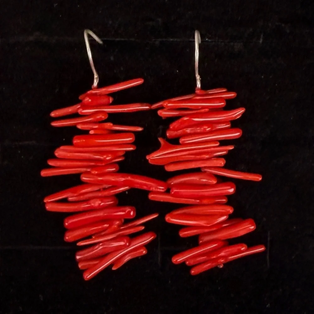 Vintage bohemian chic silvertone and red pierced earrings